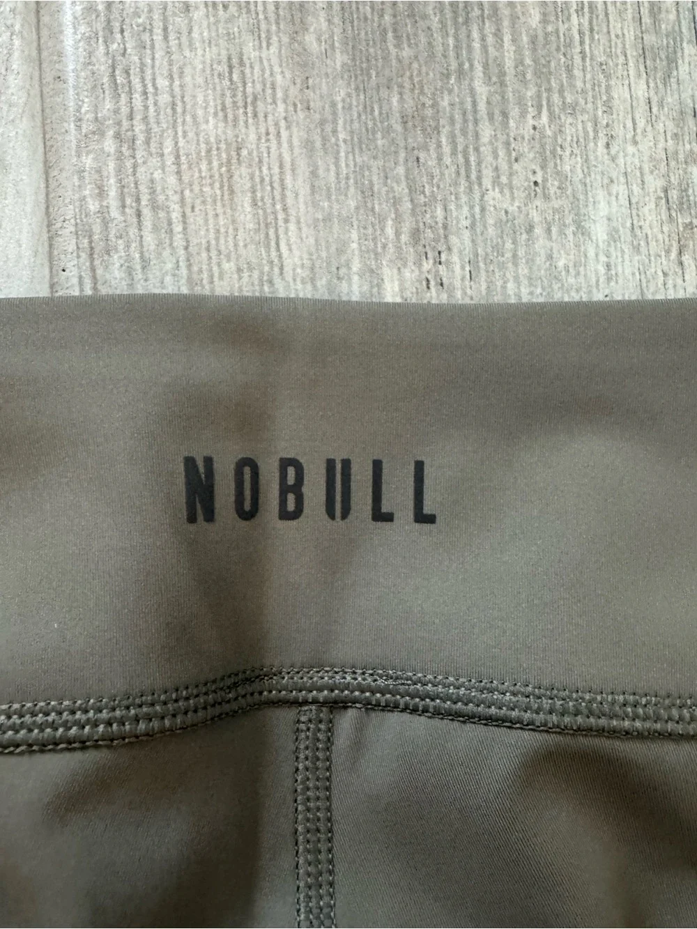 Nobull Women’s Small High Rise Olive Green Matte 4inch Shorts New With Tags
